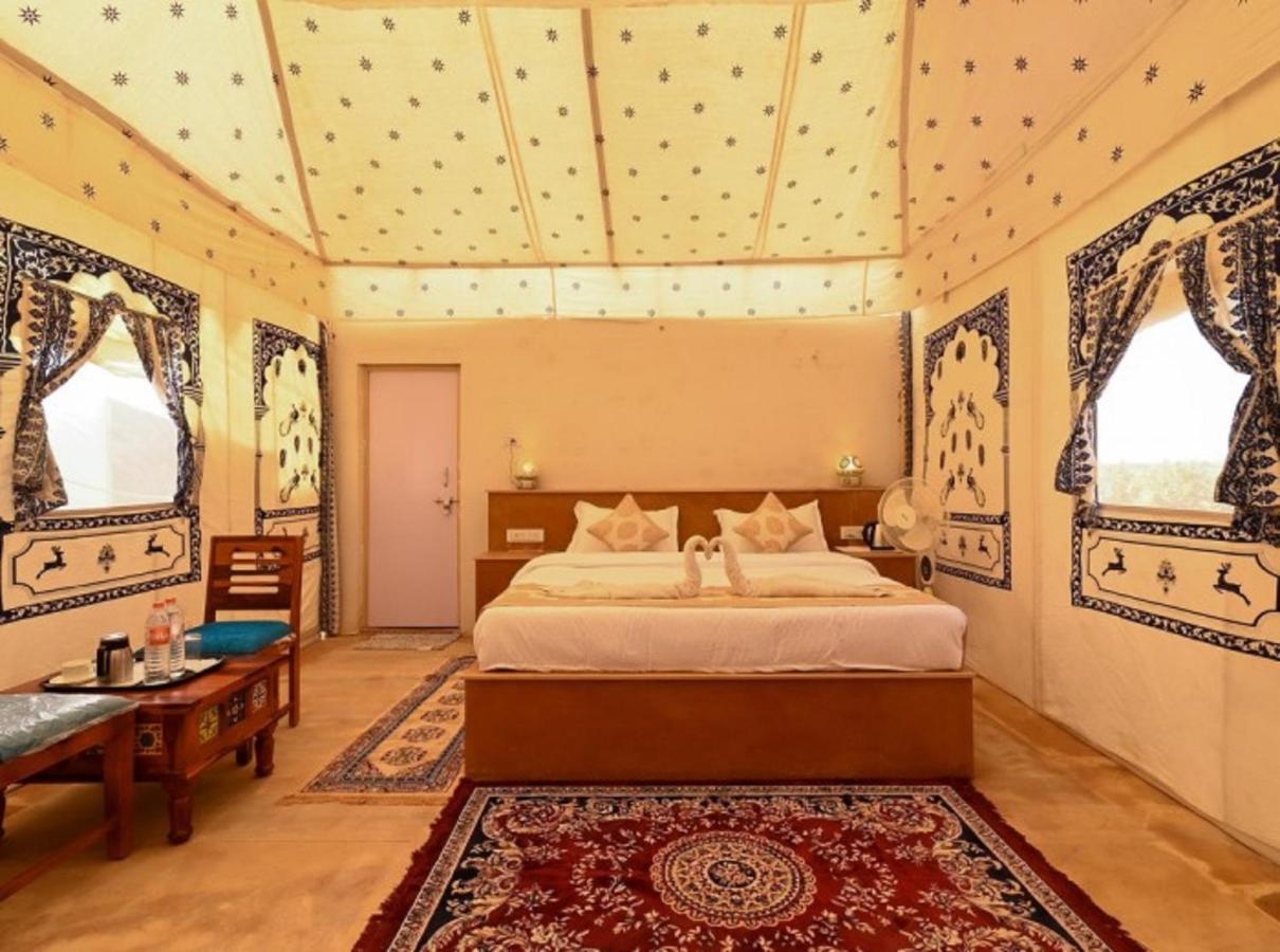 Ozaki Desert Camp & Resort Джайсалмер Екстериор снимка